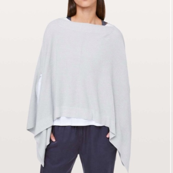 Lululemon Forward Flow Cape Silver Fox Alpine White OS - Picture 1 of 7